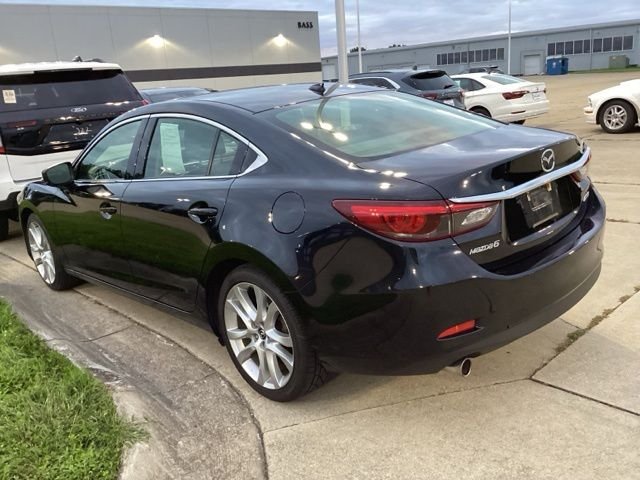 Used 2017  Mazda Touring image 12