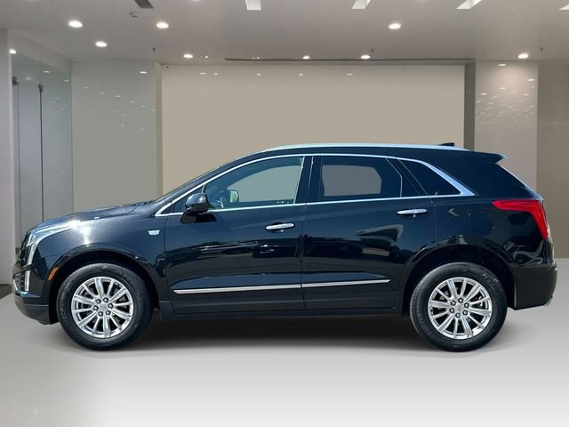 Used 2019 Cadillac XT5 Base with VIN 1GYKNBRS1KZ149438 for sale in St. Clair Shores, MI