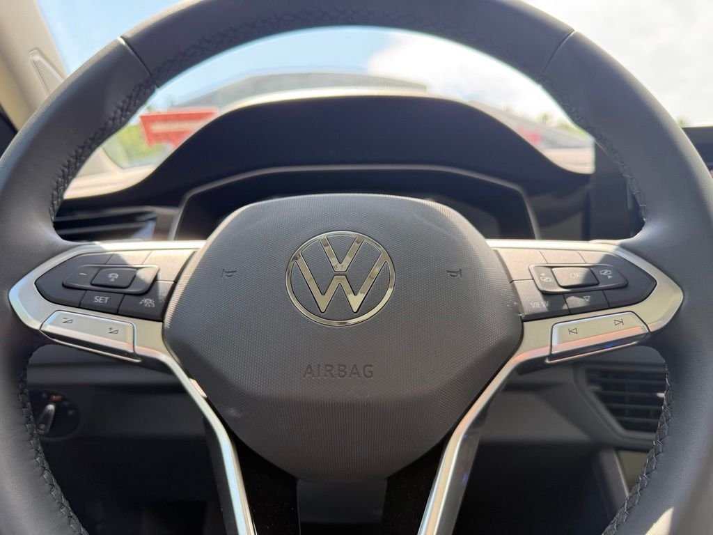 New 2026 Gray Volkswagen 1.5T SE image 44
