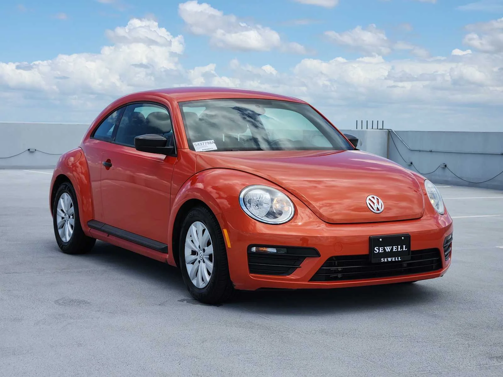Used 2018 Habanero Orange Metallic Volkswagen S image 3
