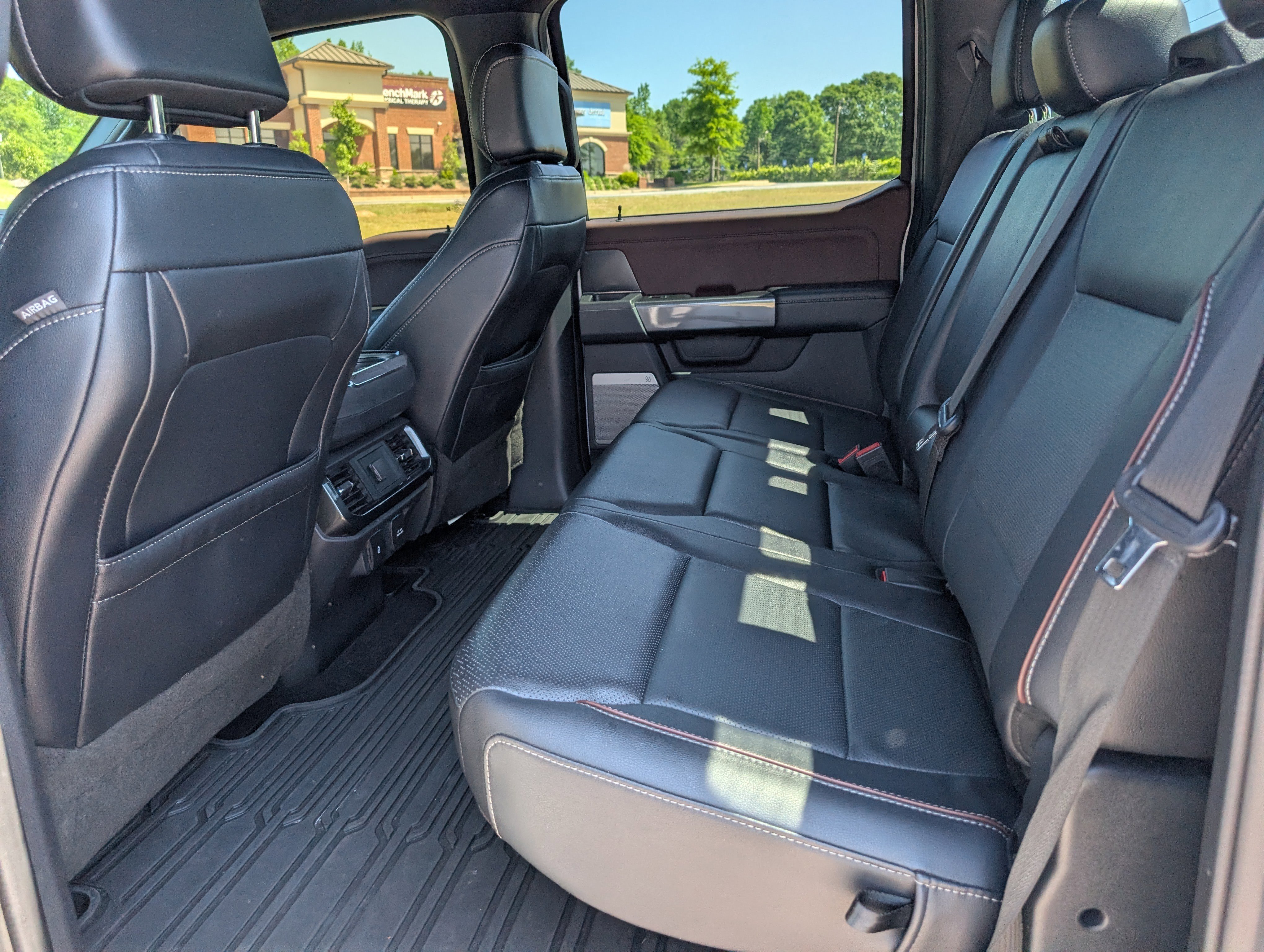 2022 Ford F-150 Lariat - Photo 14