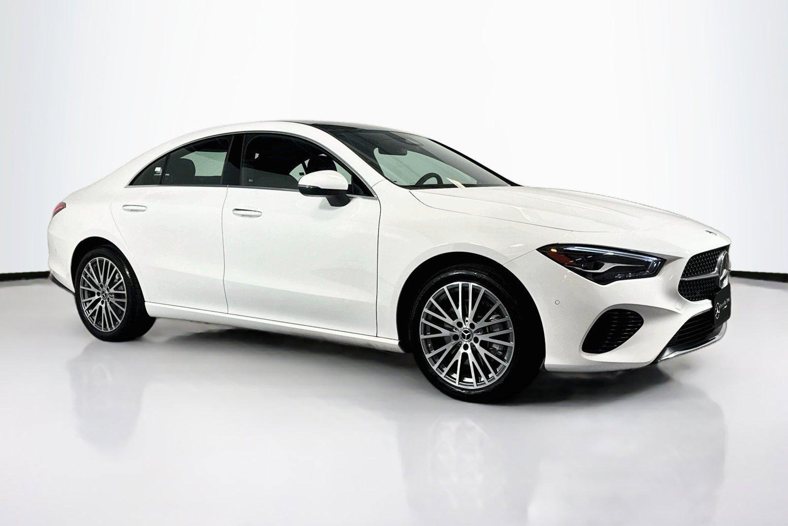 Used 2026 Polar White Mercedes-Benz CLA 250 image 3