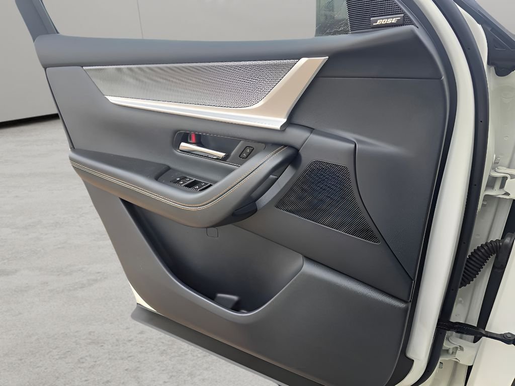Used 2025 Rhodium White Premium Mazda Premium Plus Package image 26