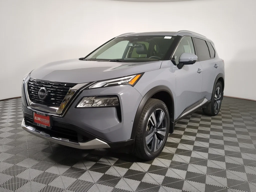 Certified Used 2023 Boulder Gray Pearl Nissan Platinum image 5