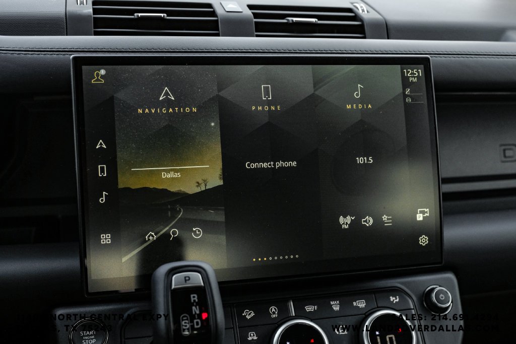 New 2026 Fuji White Land Rover X-Dynamic SE image 26