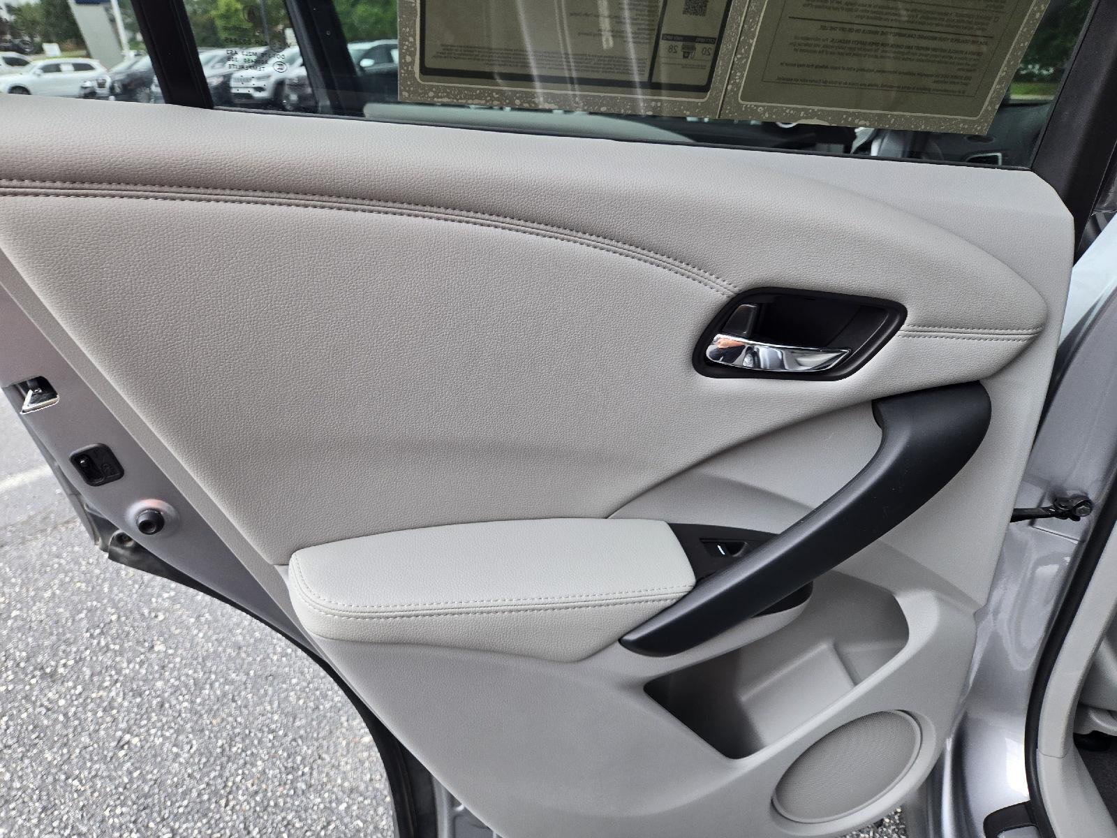 Used 2017 Lunar Silver Metallic Acura w/Technology Pkg image 15