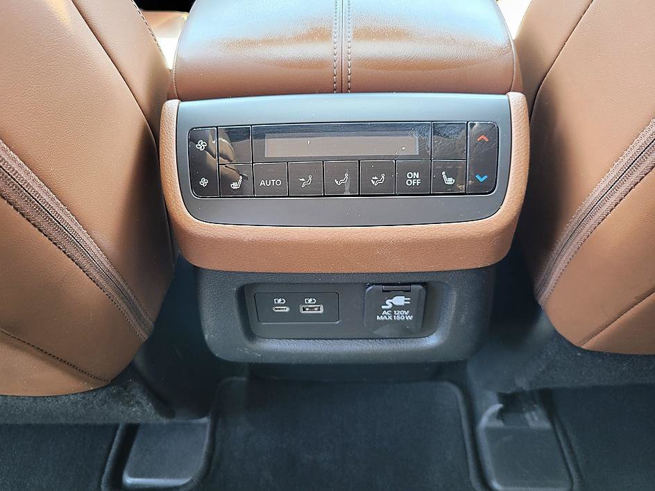 Used 2023 Super Black Nissan Platinum image 30