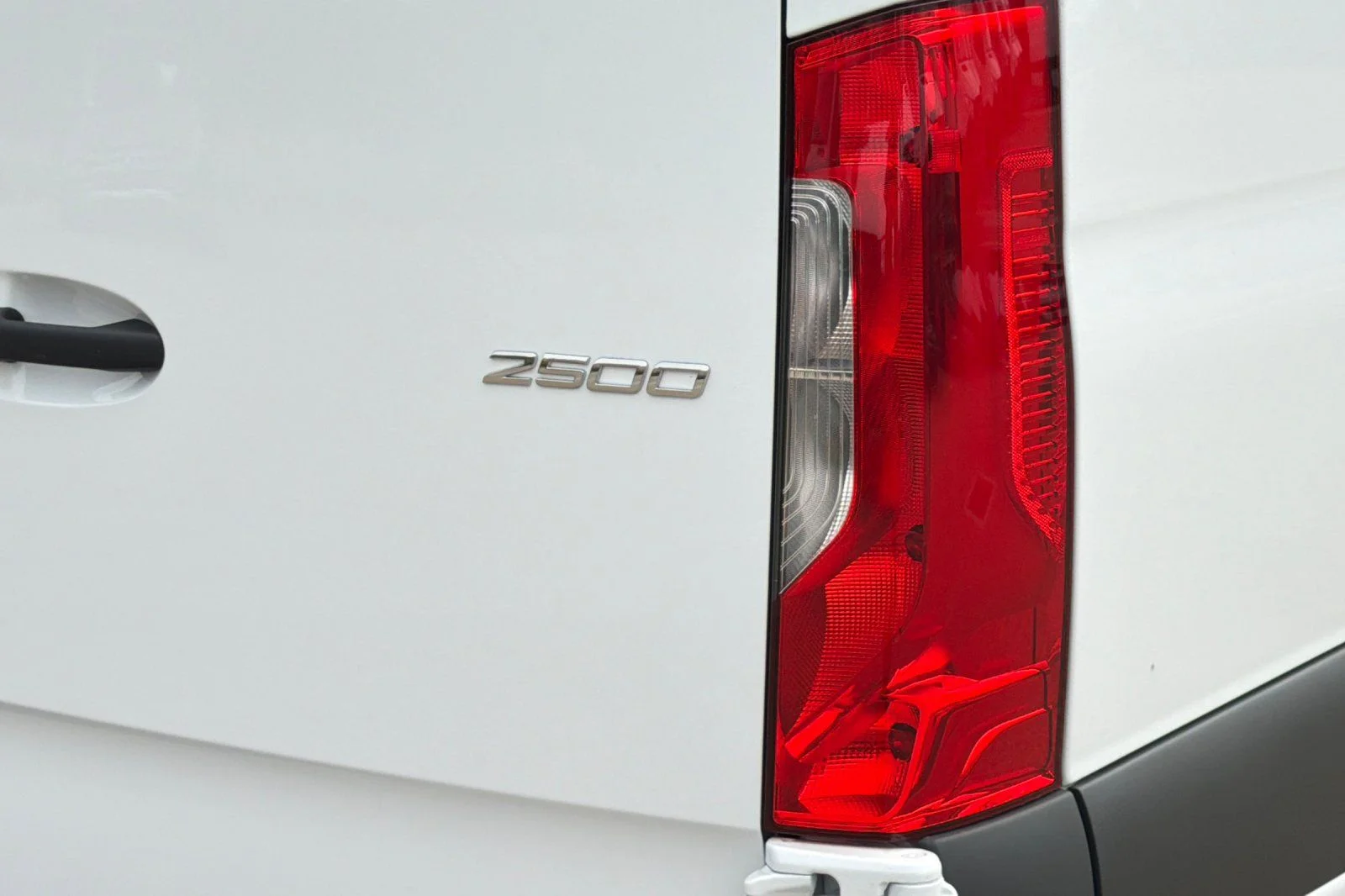 New 2026 White Mercedes-Benz Cargo 170 WB image 13