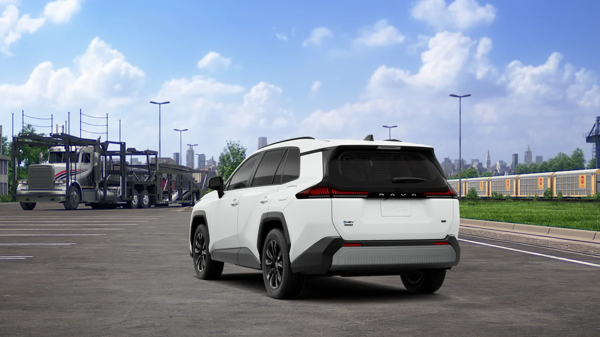 New 2026 Ice Cap Toyota SE image 7