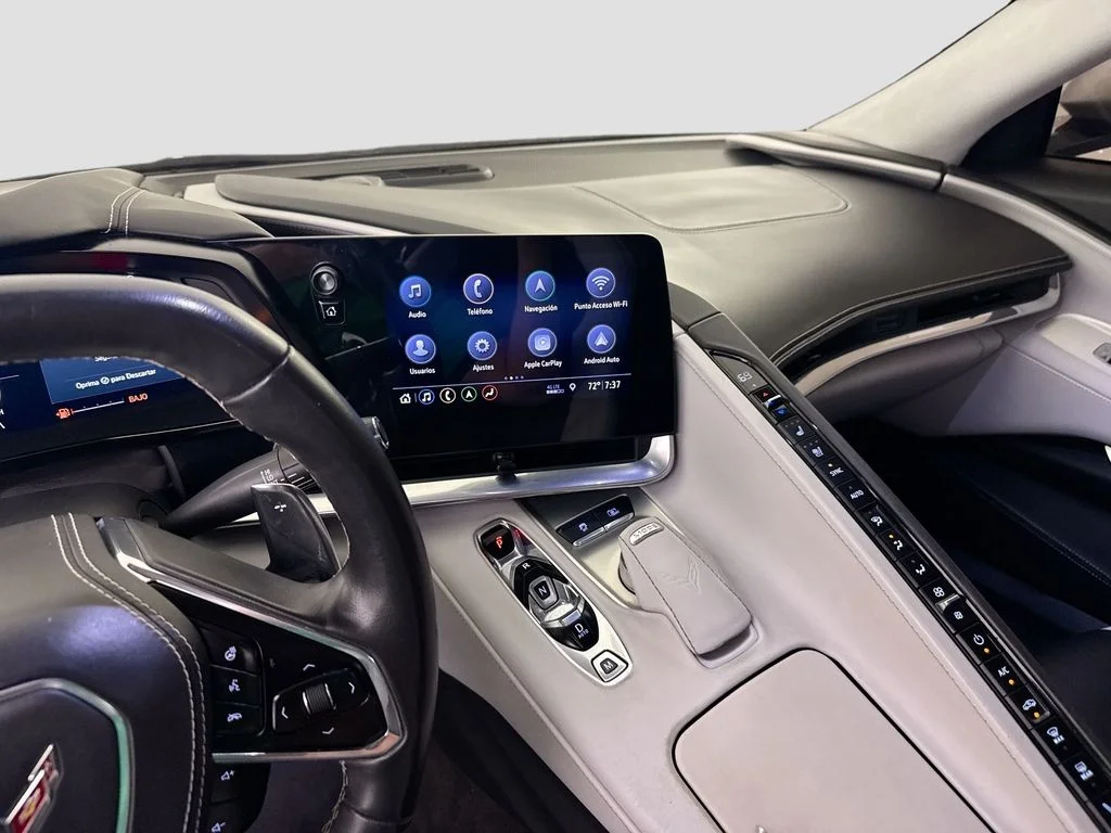 Used 2020 Silver Chevrolet Stingray image 23