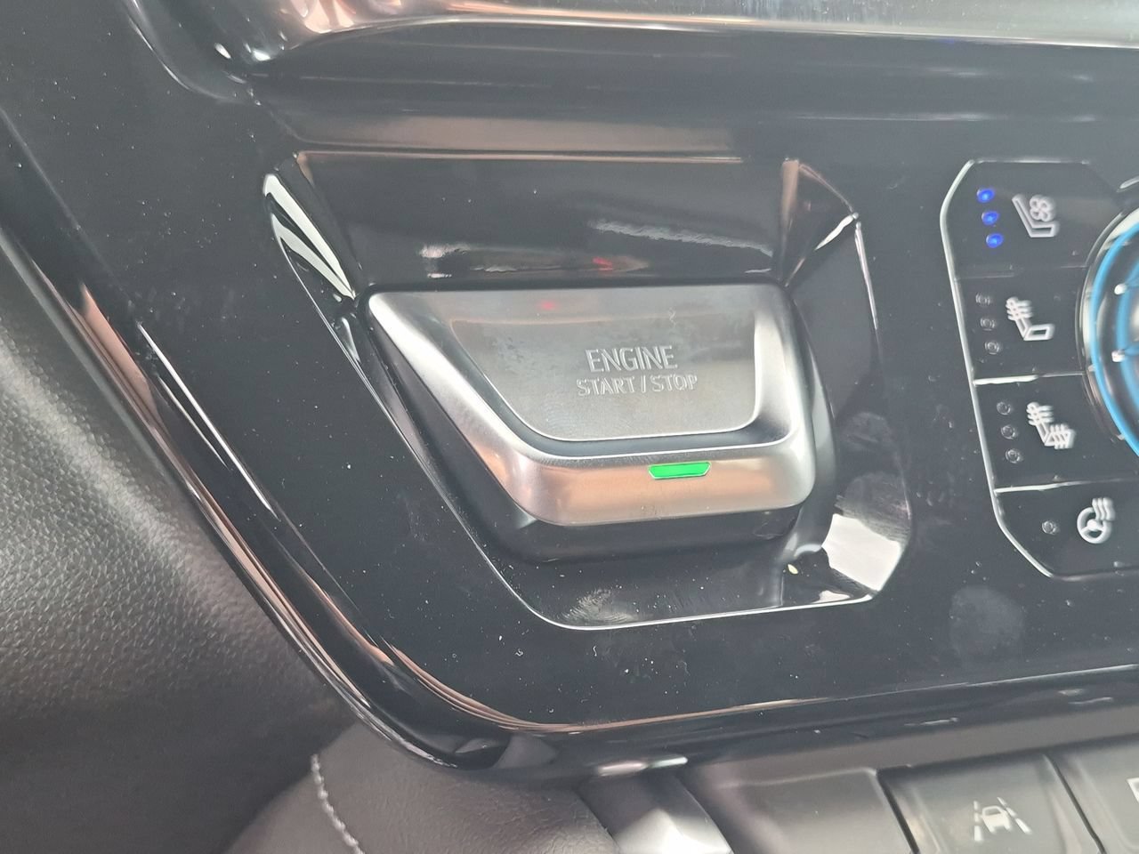2026 GMC Sierra 1500 Denali - Photo 17