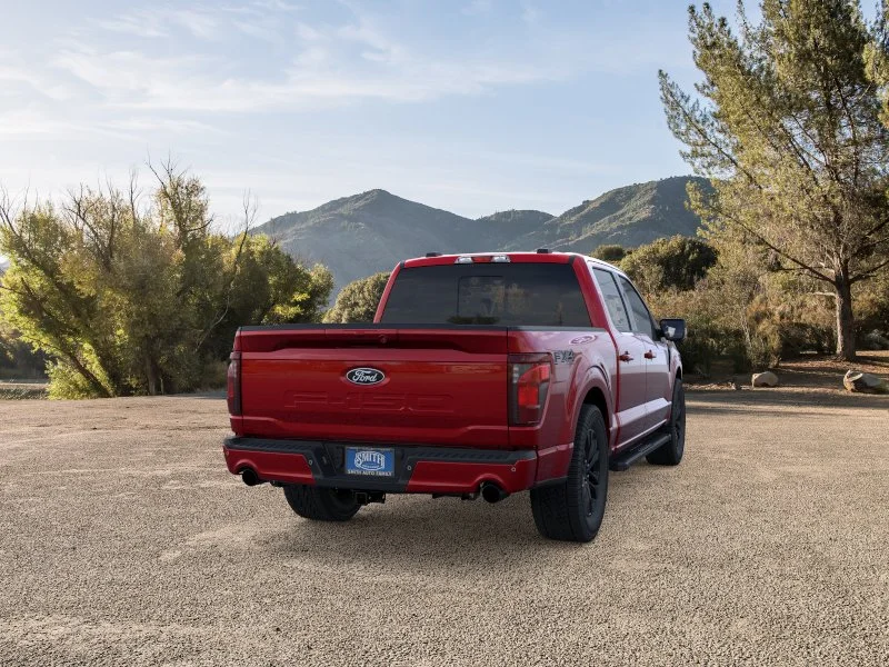 New 2026 Ruby Red Metallic Tinted Clearcoat Ford XLT image 31