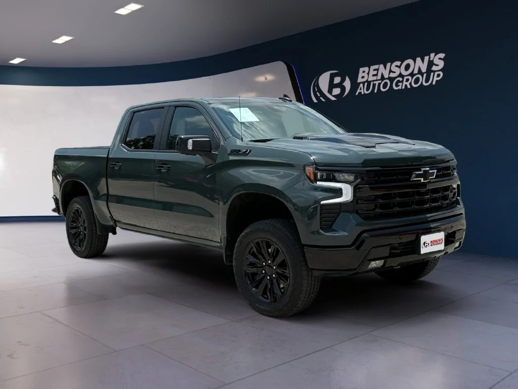 Used 2026 Gray Chevrolet LT Trail Boss image 7