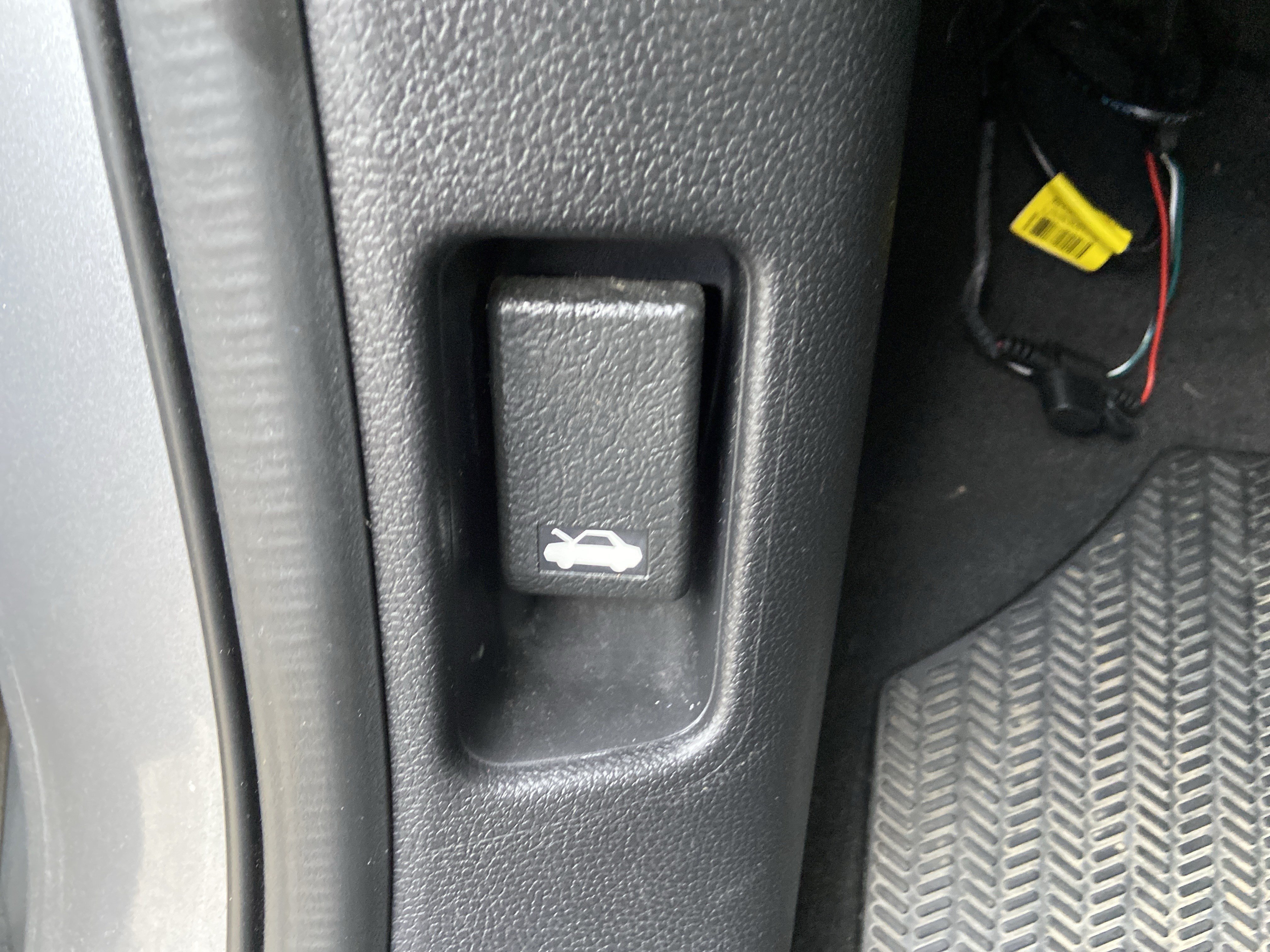 Used 2021 Lunar Silver Metallic Honda EX-L image 44