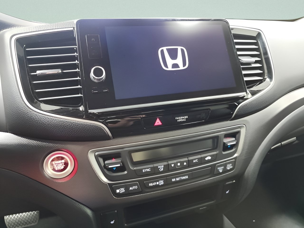 New 2026 Sonic Gray Pearl Honda RTL image 23