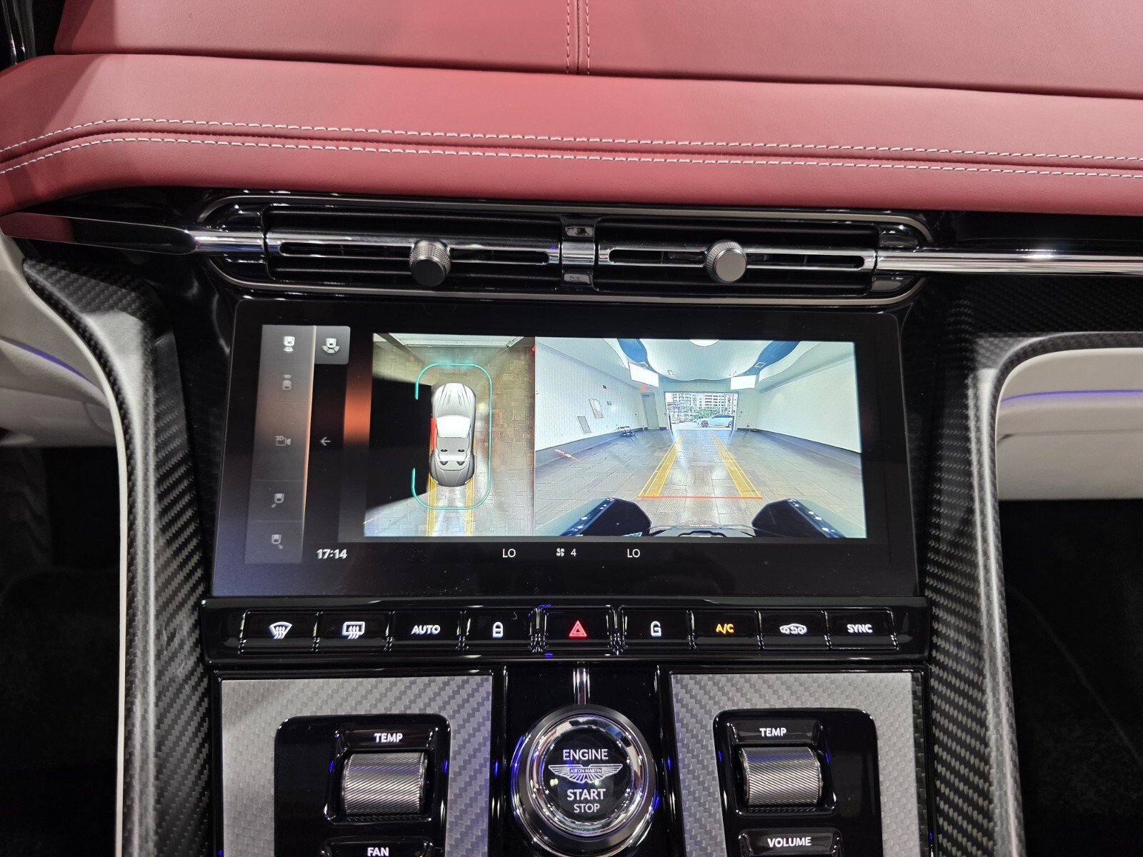 2026 Aston Martin DB12 Base - Photo 13