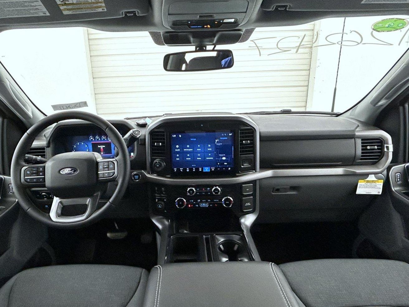 New 2026 Oxford White Ford XLT image 13