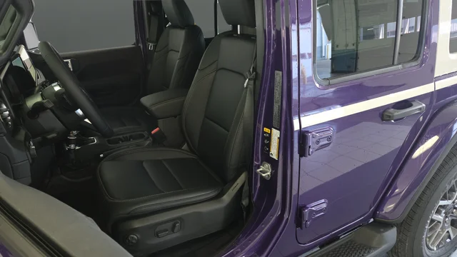 New 2026 Reign Exterior Paint Jeep Sahara image 9