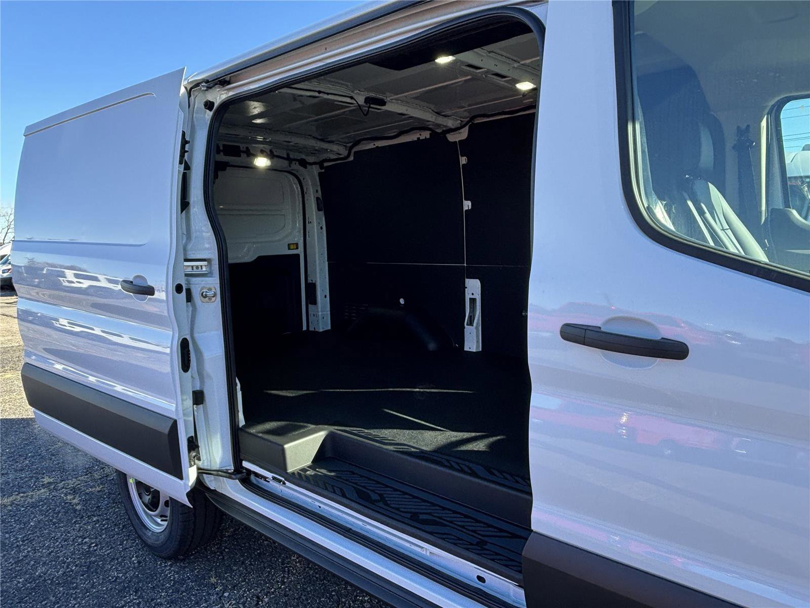 2026 Ford Transit Van Base - Photo 4