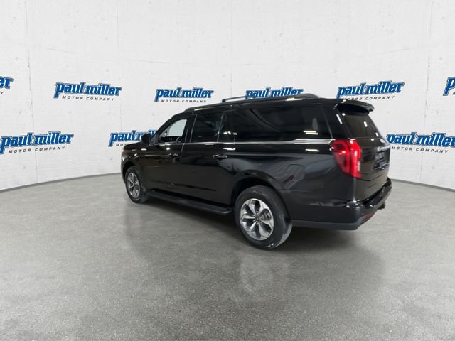 New 2027 Black Ford Active image 8