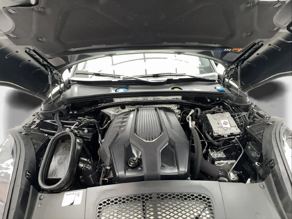 Used 2024 Black Porsche T image 19