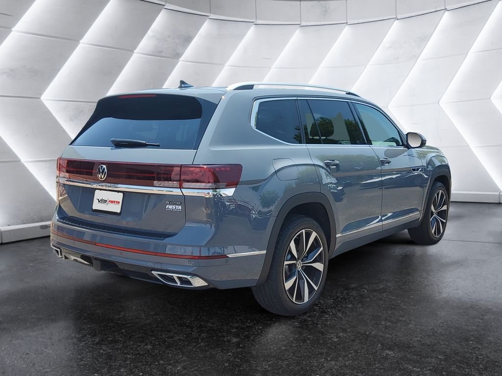 Used 2026  Volkswagen 2.0T SEL Premium R-Line image 4