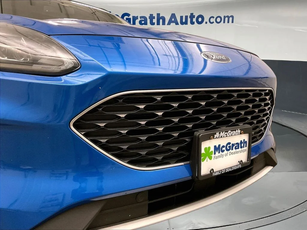 Used 2020 Blue Ford Titanium image 34