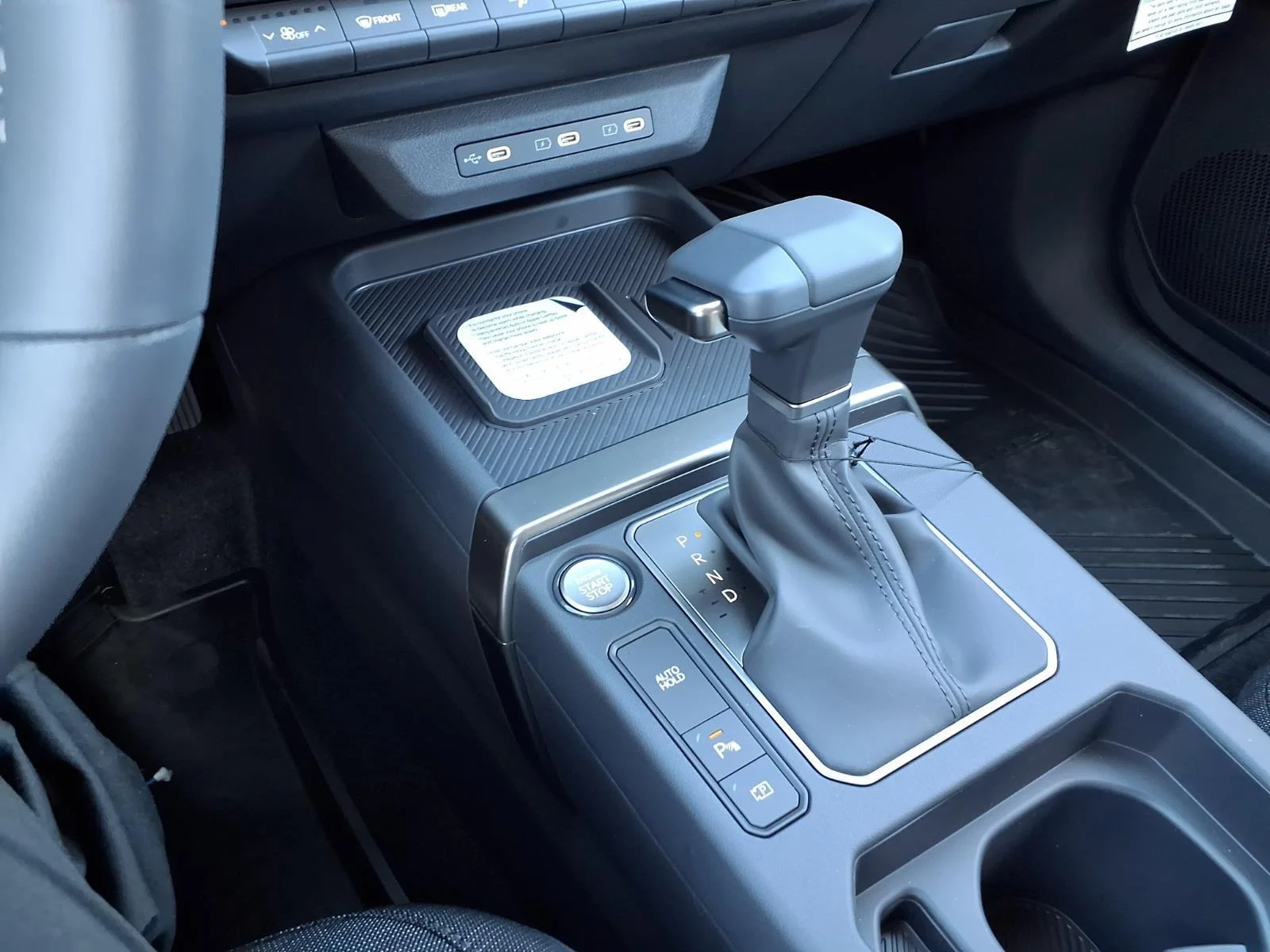 New 2027 Iceberg Green Kia S image 4