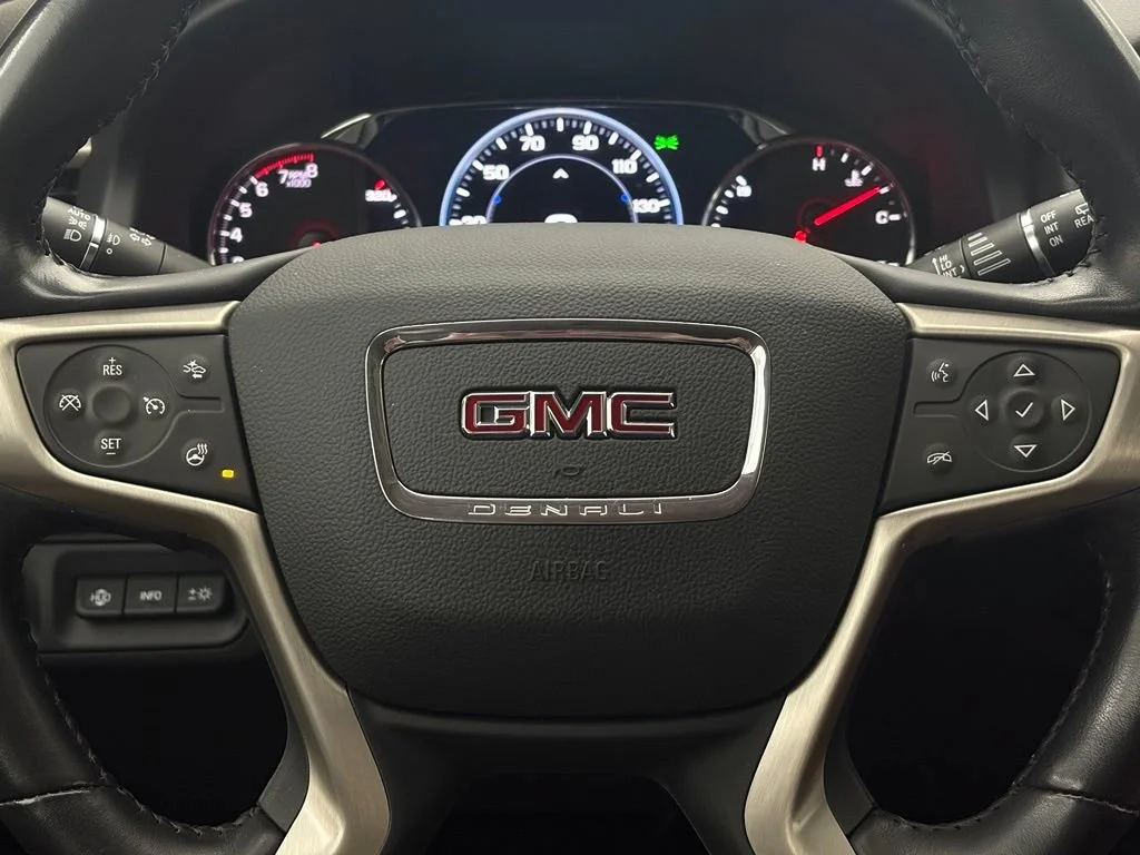 Used 2022 Cayenne Red Tintcoat GMC Denali image 21