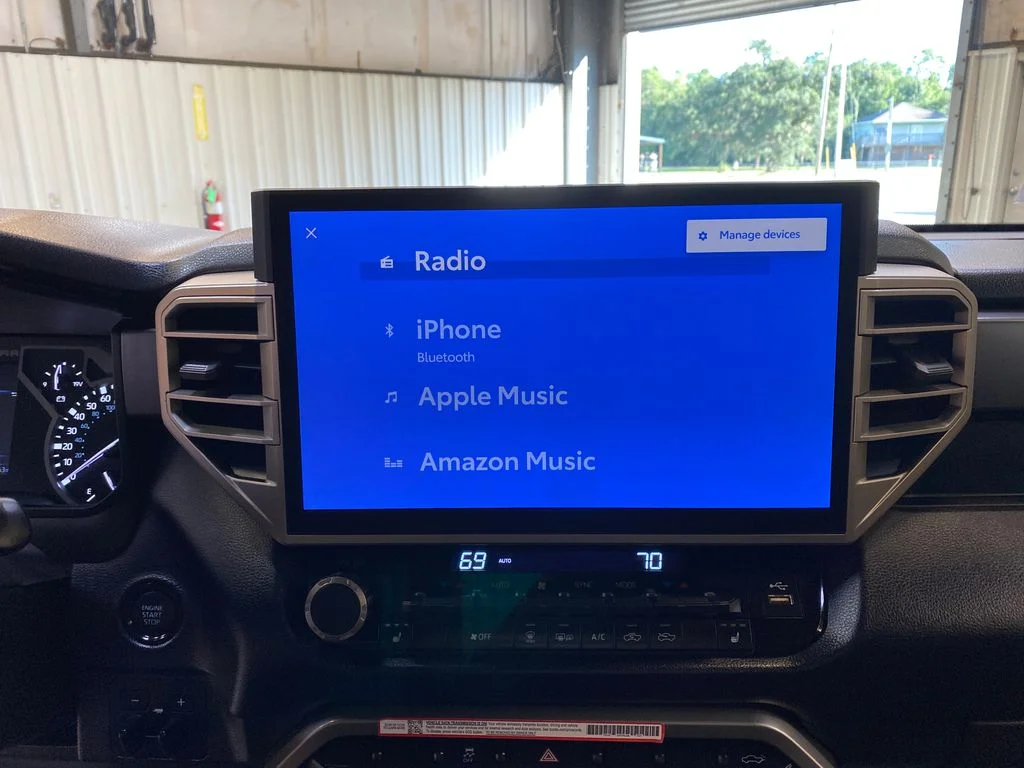 Used 2025 Silver Toyota SR5 image 39