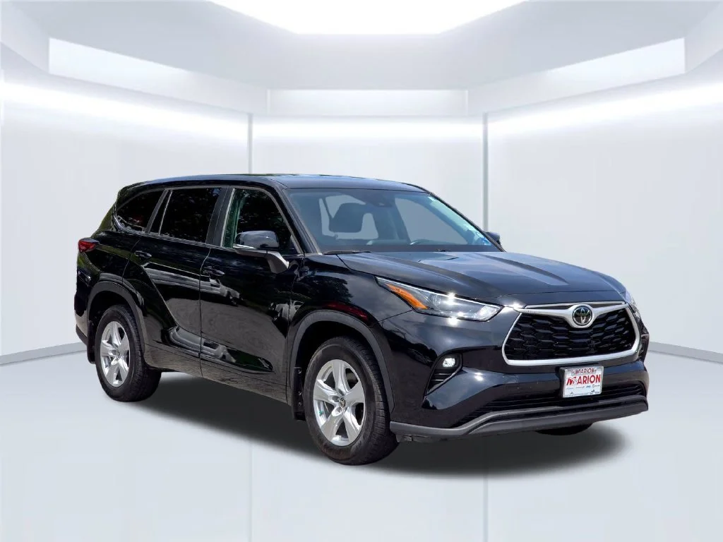 Used 2023 Black Toyota LE image 13