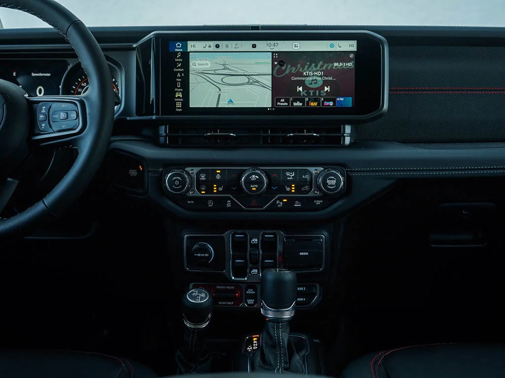 New 2026 Reign Jeep Rubicon X image 16