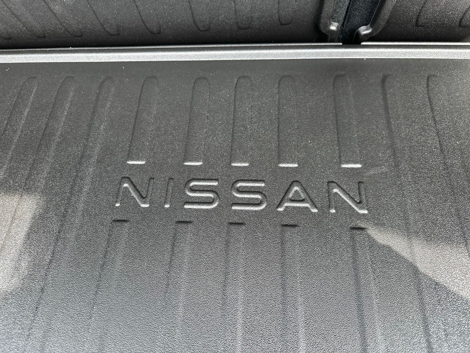 New 2026 Black Nissan Platinum image 29