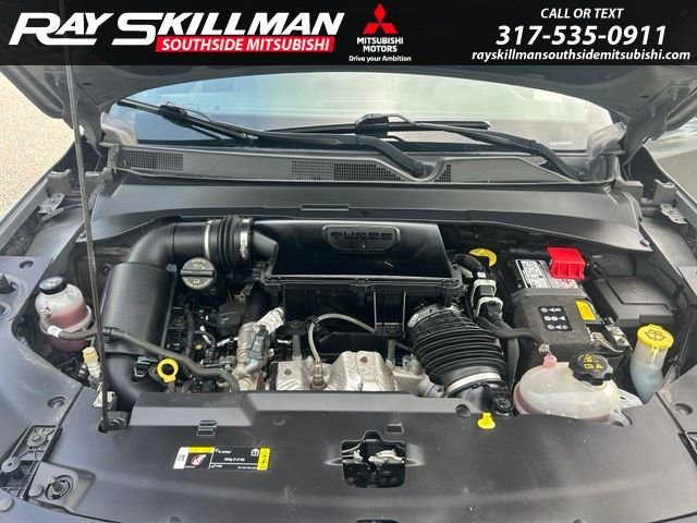 Used 2023 Gray Jeep Limited image 18