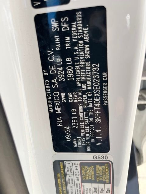Used 2025 White Kia LX image 11