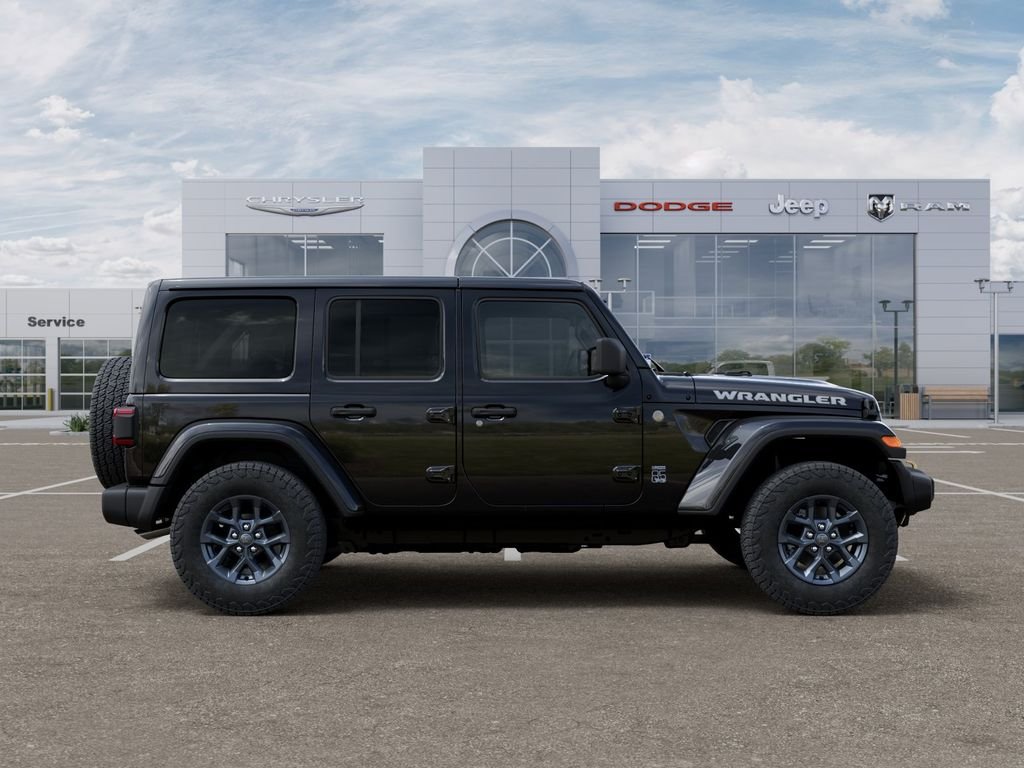 New 2026 Black Clear-Coat Exterior Paint Jeep 85th Anniversary Edition image 21