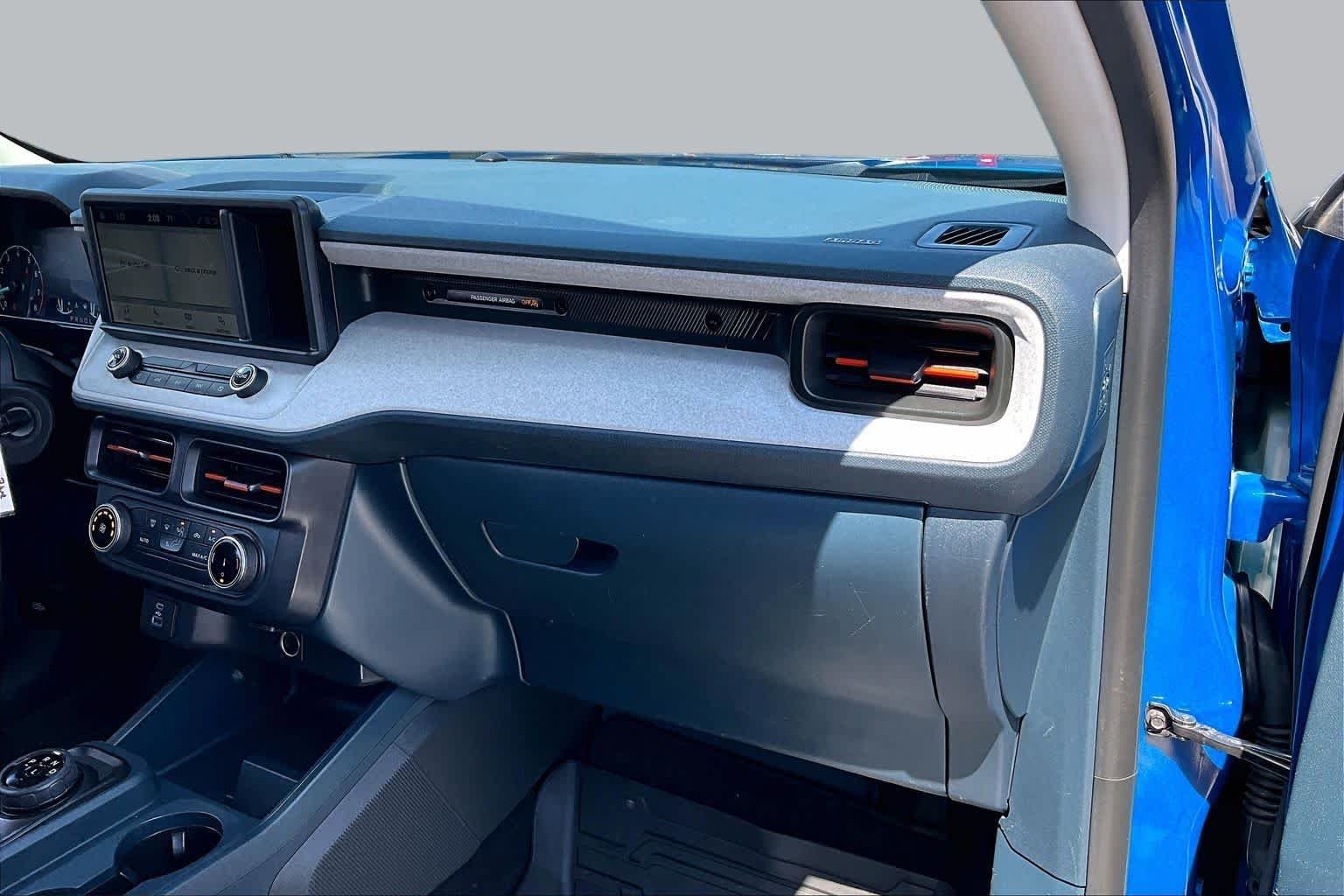 Used 2022 Velocity Blue Ford XLT image 17