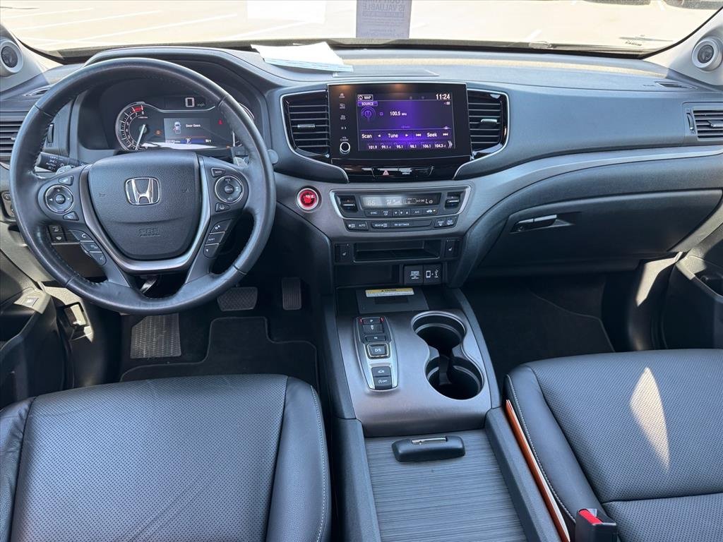 Used 2023 Crystal Black Pearl Honda RTL-E image 13