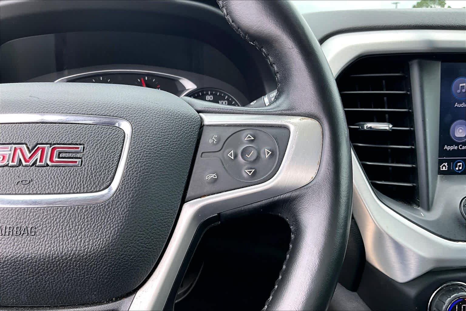 Used 2020 Dark Sky Metallic GMC SLT image 22