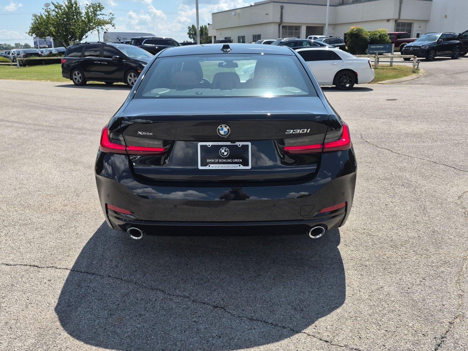 New 2026 Black Sapphire Metallic BMW 330i NA xDrive image 4