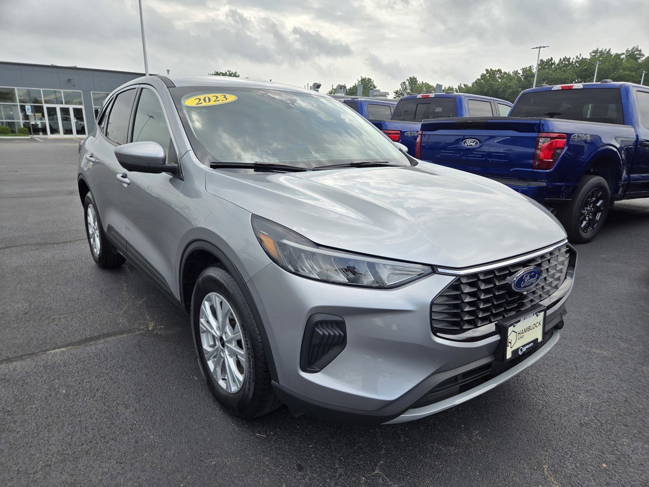 Used 2023  Ford Active image 1