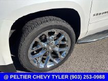 Used 2019 IRIDESCENT PEARL TRICOAT Chevrolet Premier image 4