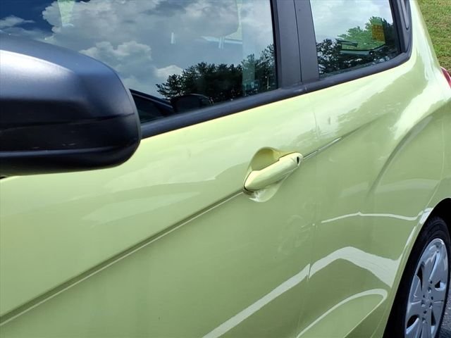 Used 2018 Gold Chevrolet LS image 14