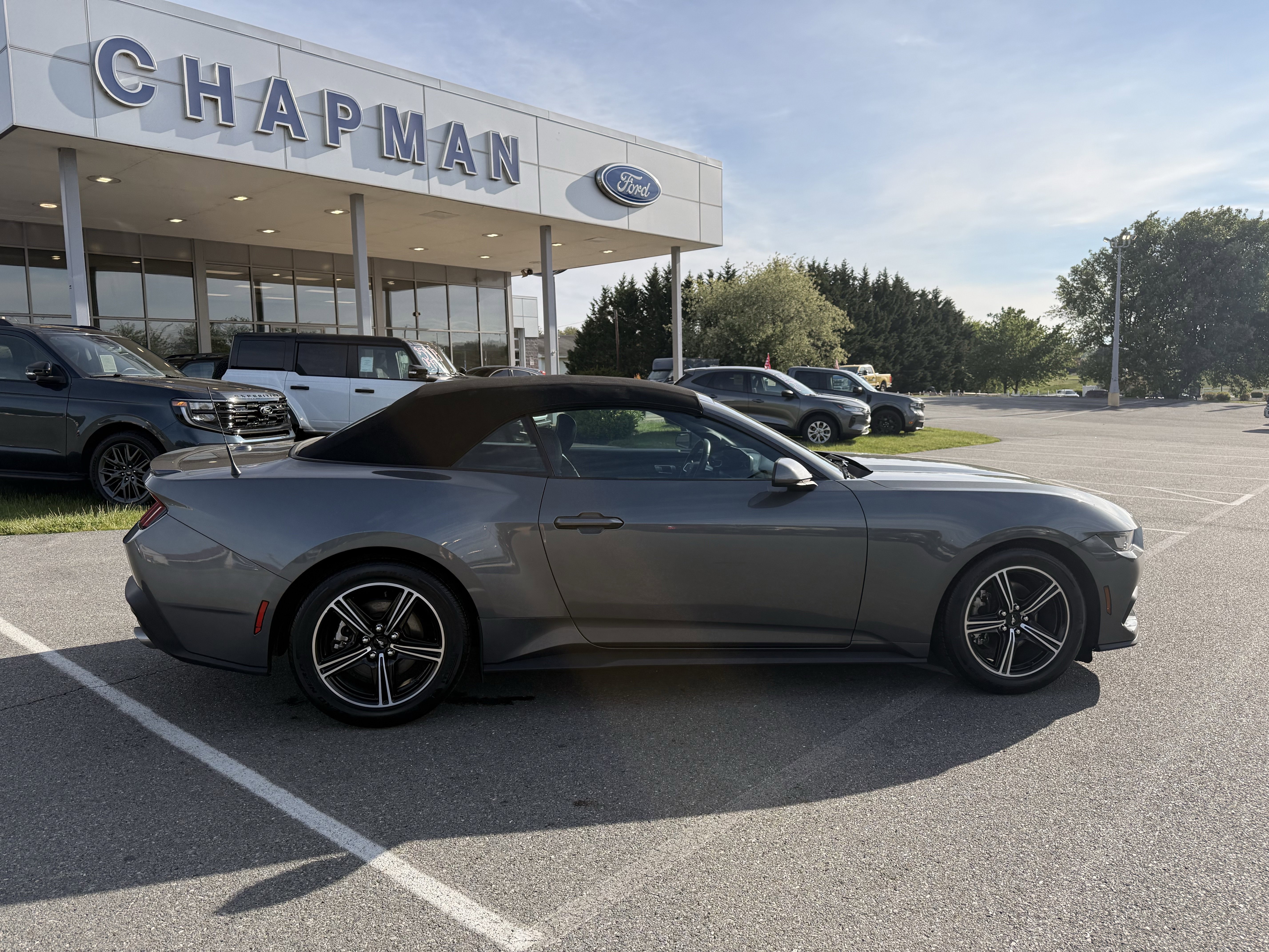 Used 2025 Gray Metallic Ford EcoBoost Premium image 8