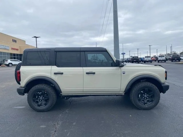 New 2025 Desert Sand Ford Big Bend® image 9
