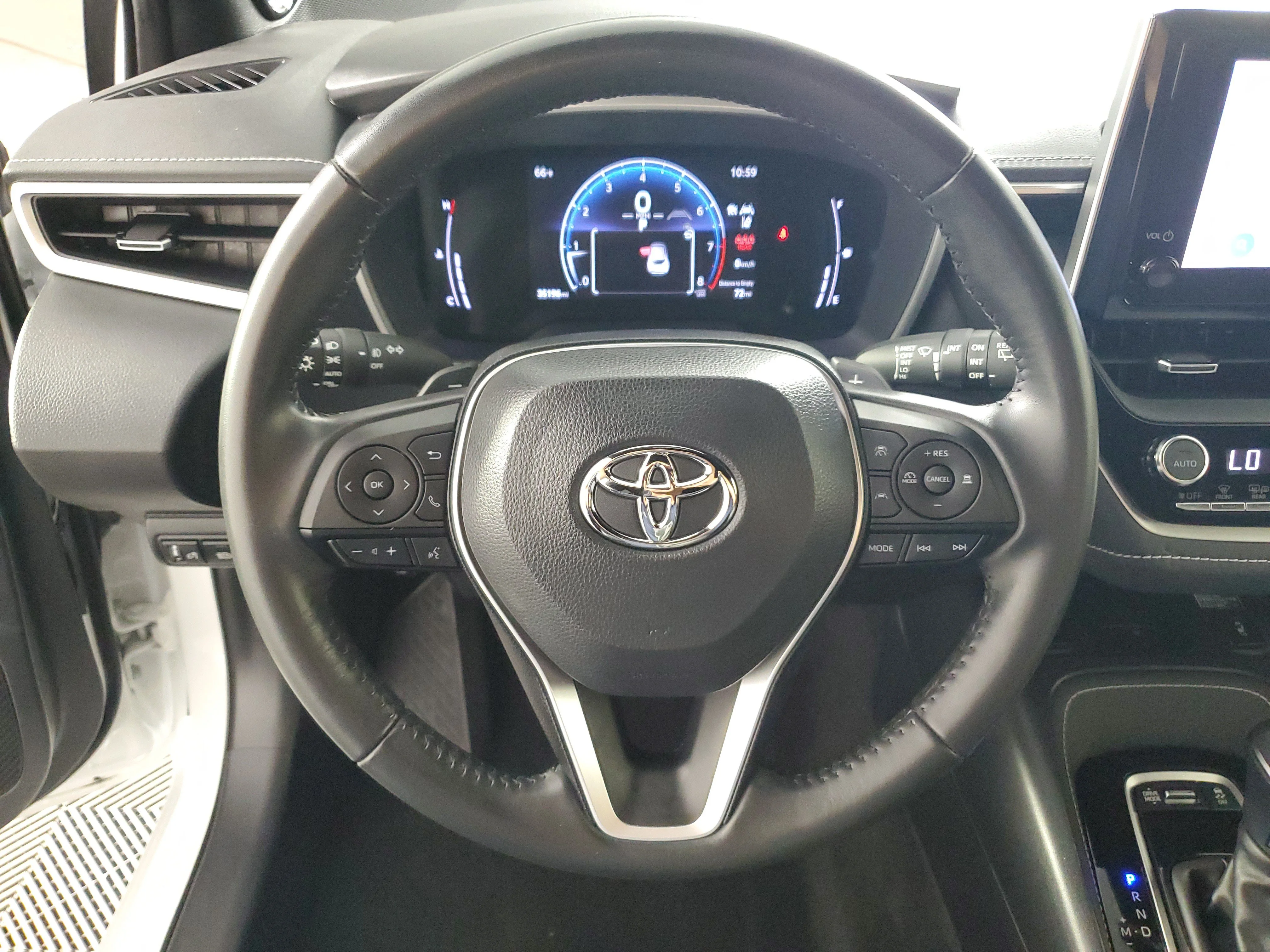 Used 2024 Wind Chill Pearl/Midnight Black Metallic Toyota XSE image 20