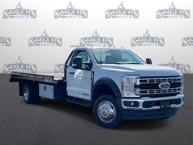 2026 Ford F-550 XL 4x4 Regular Cab 205-In DRW's photo