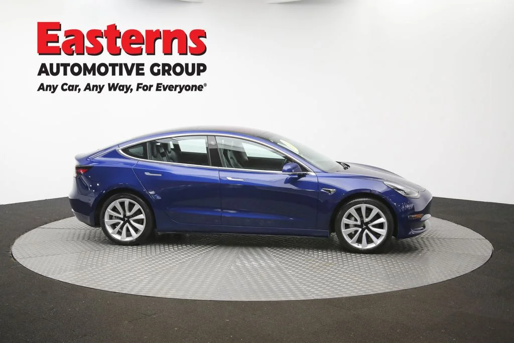 Used 2018 Blue Tesla Long Range image 41