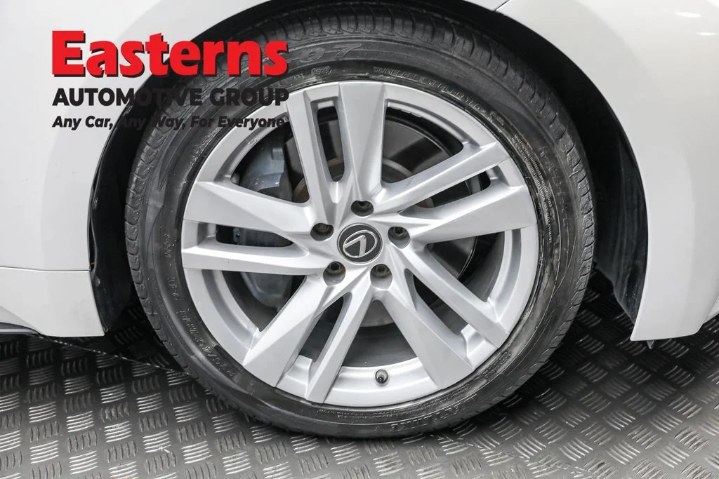 Used 2021  Lexus 300 image 30
