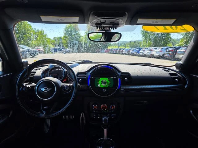 Used 2017 Silver Metallic MINI Clubman image 18